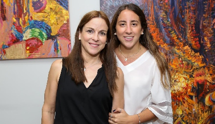  Diana Guel y Diana Olvera.