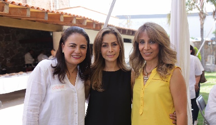  Coquito Leos, Olga Alessi y Martha Díaz de León.