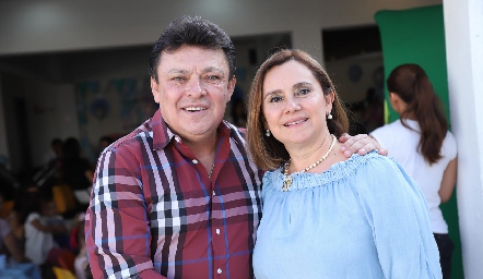  Ricardo y Elvia Pérez.