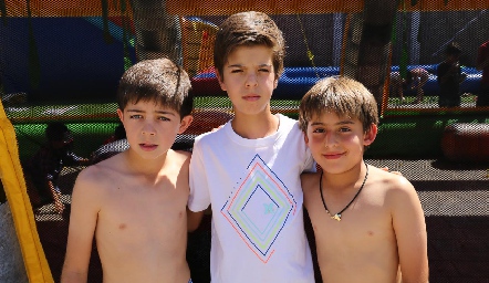  Fernando, Luca y Diego.