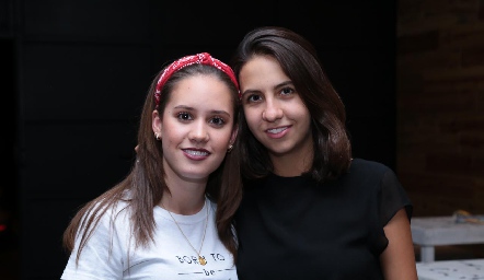 Nuria Manzo y Vero Gómez.