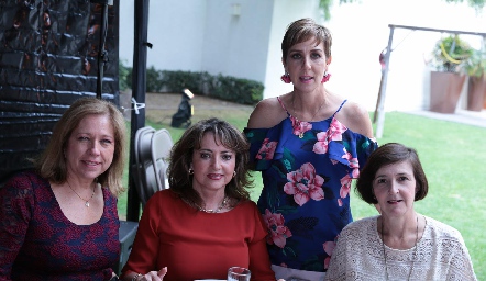 Beatriz Díaz Infante, Marilú González, Ana Hunter y Mary Carmen Bárcena.