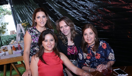  Cynthia Reyes, Tere Orozco, Vero Guerra y Beatriz Cota.