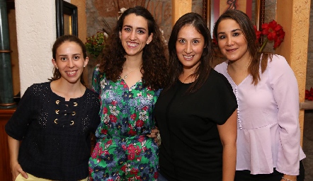  María Espinosa, Marijó Martínez, Montserrat González y Fernanda Gámez.