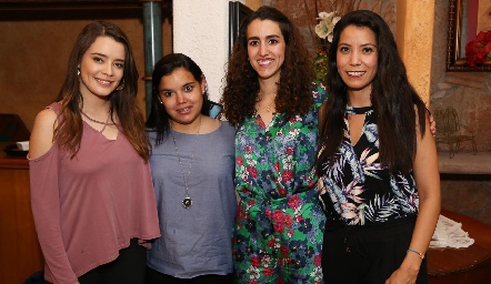  Nuria Darbel, Marce Puga, Marijó Martínez y Gaby Carrillo.