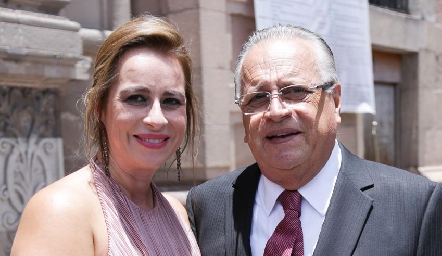 Meritchell y Olegario Galarza.