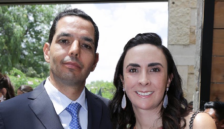 Armando Gutiérrez y Regina Ibáñez.