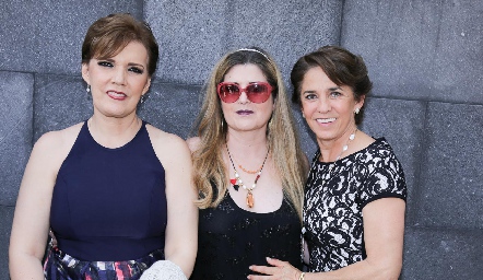  Amigas.