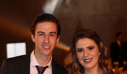  Guillermo y Lourdes Robles.