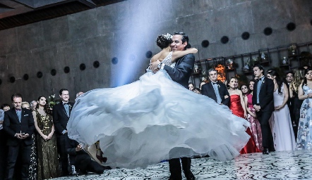 Vals. Boda de Mauricio Carbajal y Tere Torre.