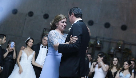 Vals. Boda de Mauricio Carbajal y Tere Torre.