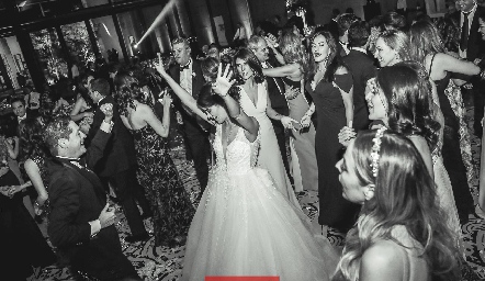  Una gran celebración.