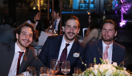  Paulo Zertuche, Fernando Scheivenini y Jorge García.