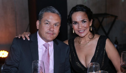  Phil y Daniela Carbajal.