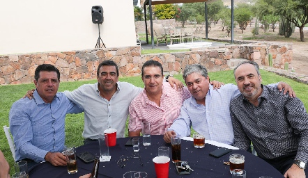 Carlos Malo, Gerardo Galván, Oscar Villarreal, Gerardo Córdova y Alejandro Navarro.