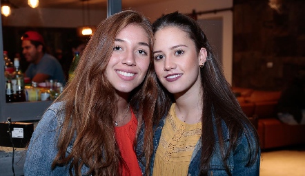  Priscila Martínez y Nuria Manzo.