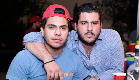 Amigos.