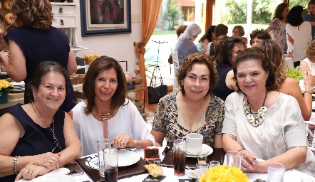  Amalia Matienzo, Leticia González, María Eugenia Córdova y Pilar Labastida.