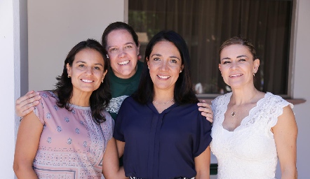  Andrea de la Torre, Pili Torres, Malena Sánchez y Margarita Sarquis.