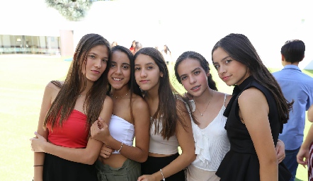 Lore Abud, Emilia Diliz, Montse Ruiz, Isa Tobías y Marilú Castillo.