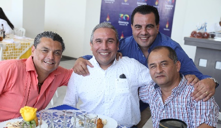 Noel Álvarez, Rodolfo Rubio, Samuel Lam y Gerardo Rodríguez.