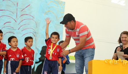 Festival de fin de cursos de Centros Educativos Mi Colegio.