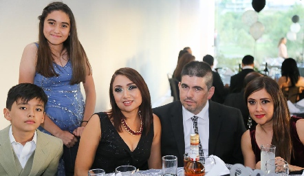 Cena de graduación de Secundaria del Colegio Areté.