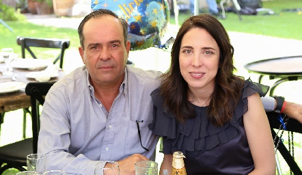 Leo Martínez y Natalia Camargo.