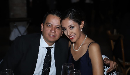  Alejandro Zapata y Mayra Álvarez.
