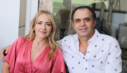 Claudia del Pozo y Héctor Mahbub.