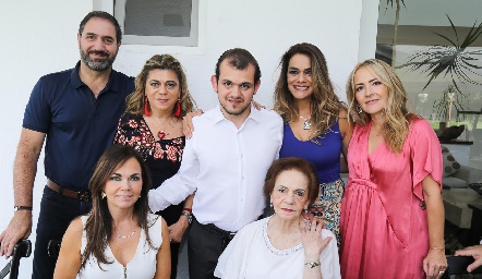  Luis Mahbub, Claudia Abud, Elías Abud, Lizett Abud, Claudia del Pozo, Elsa Tamez y Gloria Sarquis.
