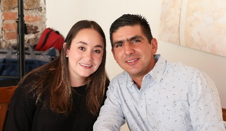 Carmelita Cordero y Pato González.