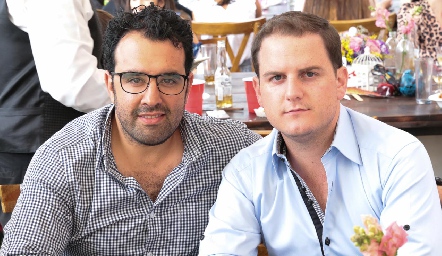  Mauricio Romo y Miguel Valladares.