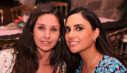  Alejandra Díaz Infante y Liliana Méndez.