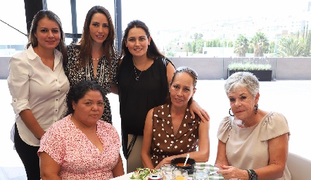  Blanca Vázquez, Mariana Ávila, Marcela Zapata, Raquel, Marcela Suárez y Patricia del Peral.