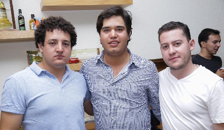  Alejandro Díaz de León, Alejandro Aguillón y Gerardo Moreno.