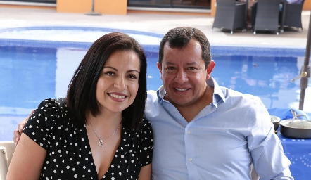  Diana López y Gustavo Duai.