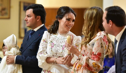  Lorenzo, Raúl Torres, Mary Ceci Herrera, María Fernanda Pérez y José Jaime Herrera.