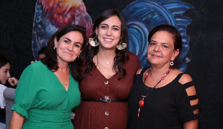  Carmen Zapata, María Berrueta y Cape Silos.