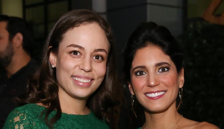  Fernanda Torres y Maribel Rodríguez.