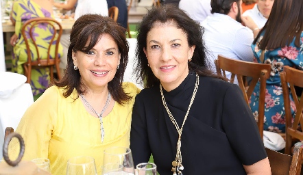  Tita Ruiz y Teresa Ramírez.