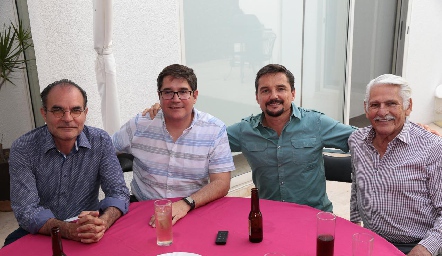  Fernando Torre, Ricardo Álvarez, Alejandro Álvarez y Manuel Rodríguez.