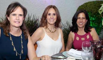  Martha Zwiegger, Dulce María Herrera y Claudia Nava.
