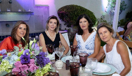  Martha Elena Muñiz, Ana Meade, Marus Hernández y Lourdes Herrera.