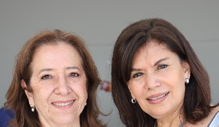  Alejandra Barrera y Tita Ruiz.