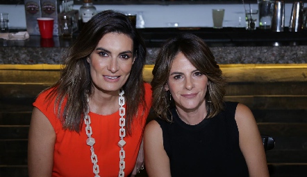 Lorena Hernández y Verónica Malo.