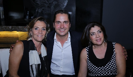  Lucía Gárate, Carlos Almazán y Leticia Anaya.