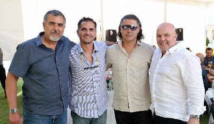 Picho Páramo, Felipe Salazar, Guillermo Arochi y Memo Pizzuto.