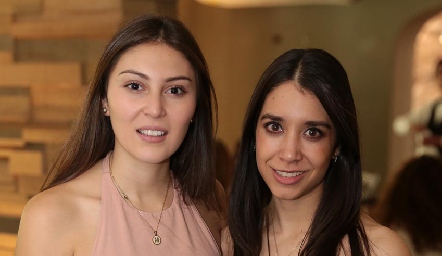 Lili Medina y Mariana González.