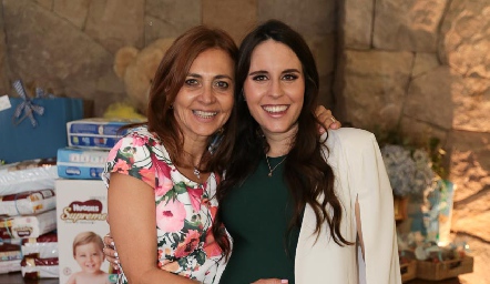  Liliana Botino y su hija Luciana Rodríguez.